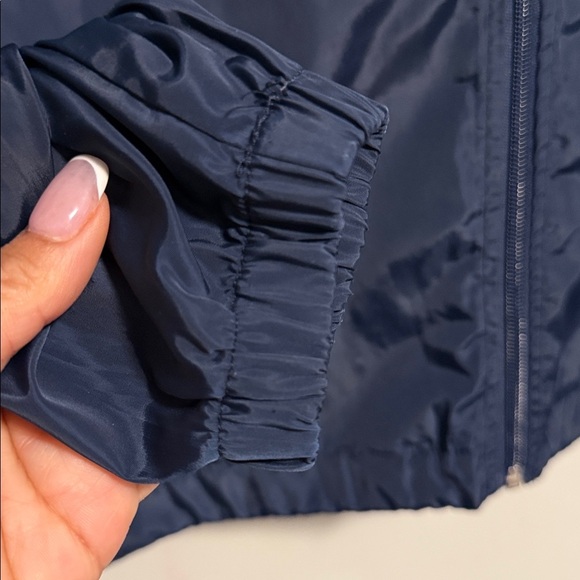 Beautiful Giant Men's Waterproof Lightweight Hooded Windbreaker Navy/Black/blue - Picture 5 of 8